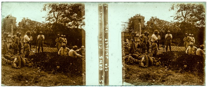 55 Dans Curlu pris 1er juillet 1916 STL — France-Curlu — 1916