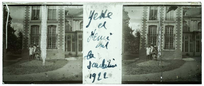 Yette et Henri ont la scarlatine - 1922 — France-Lille-Esquermes — 1922