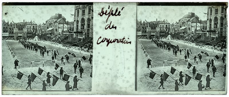 Défilé des conjurations — Belgique-Bruges Grand Place -