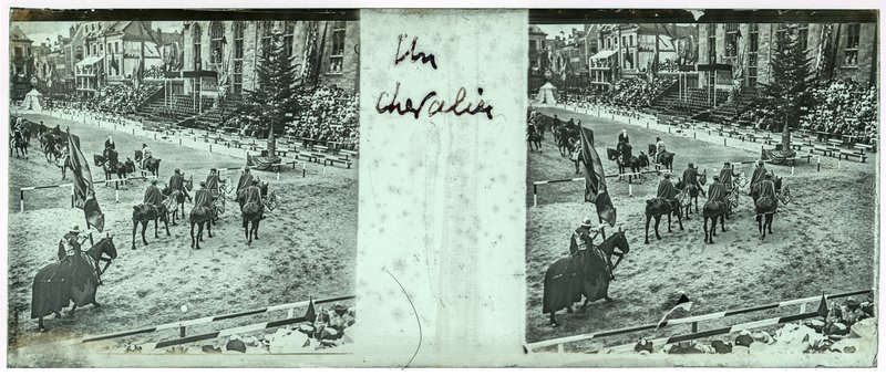 Un chevalier — Belgique-Bruges Grand Place -