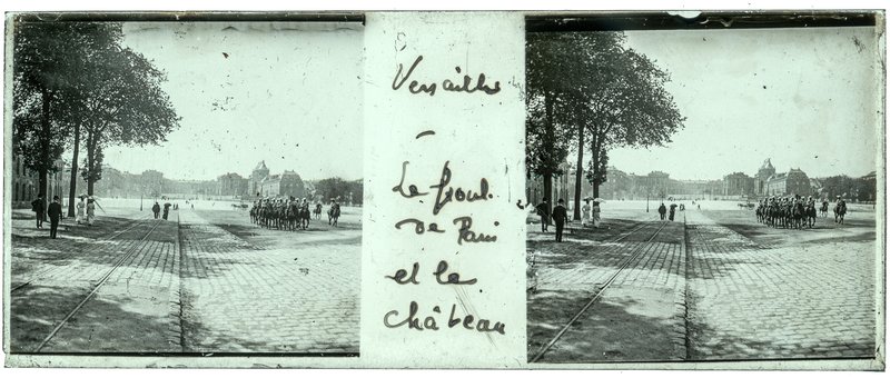 Versaillles - Le Boul. de Paris et le Château — France-Versailles 2 avenue de Paris — 1902