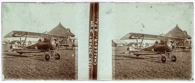 1389 - Départ d'un chasseur S.T.L