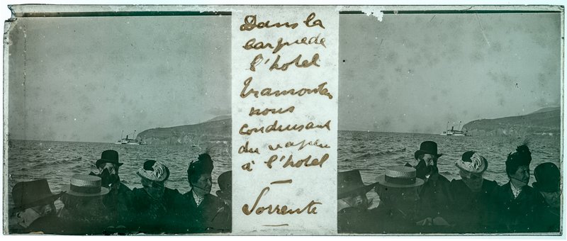Dans la barques de l'hotel Tramontano nousconduisant du vapeur à l'hotel - Sorrente — Italie-Sorrente Hotel Tramontano — 1902
