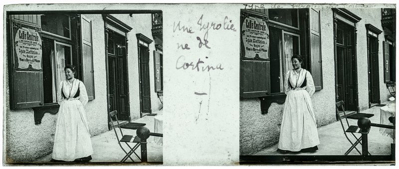 Une Tyrolienne de Cortina — Italie-Cortina d'Ampezzo — 1902