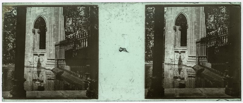 Espagne-Barcelone Cathédrale Sainte-Croix de Barcelone — Espagne-Barcelone Cathédrale Sainte-Croix de Barcelone