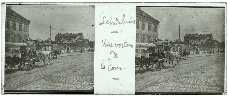 Schönbrunn - Une voiture de la Cour — Autriche-Vienne Chateau de Schonbrunn — 1902