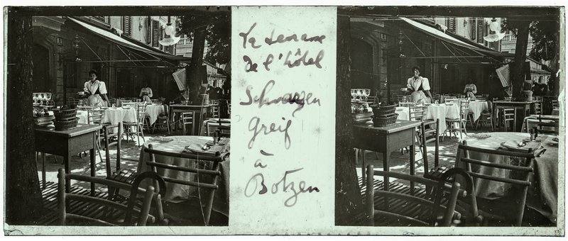 La terrasse de l'hôtel Schwarzen greif à Botzen — Italie-Bolzano — 1902